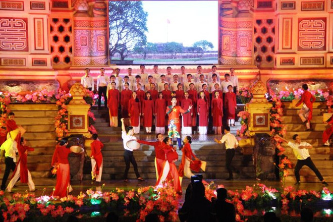 2017年顺化传统手工艺节正式开幕 ảnh 2 2017年顺化传统手工艺节正式开幕 ảnh 2