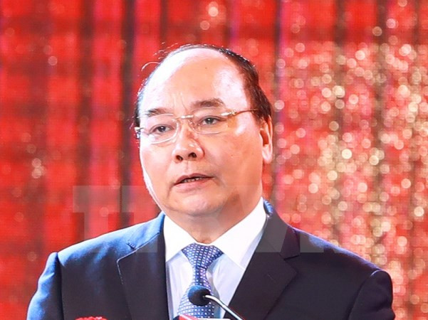 越南政府总理阮春福启程对柬埔寨进行正式访问 ảnh 1 越南政府总理阮春福启程对柬埔寨进行正式访问 ảnh 1