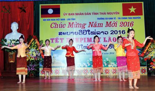 越南太原省举行老挝传统新年庆祝活动 ảnh 1 越南太原省举行老挝传统新年庆祝活动 ảnh 1