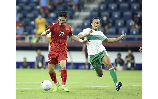 鼓励越南国足队的音乐视频亮相观众 ảnh 1 鼓励越南国足队的音乐视频亮相观众 ảnh 1