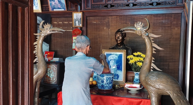 到广平省丽水县缅怀武元甲大将的丰功伟绩 ảnh 2