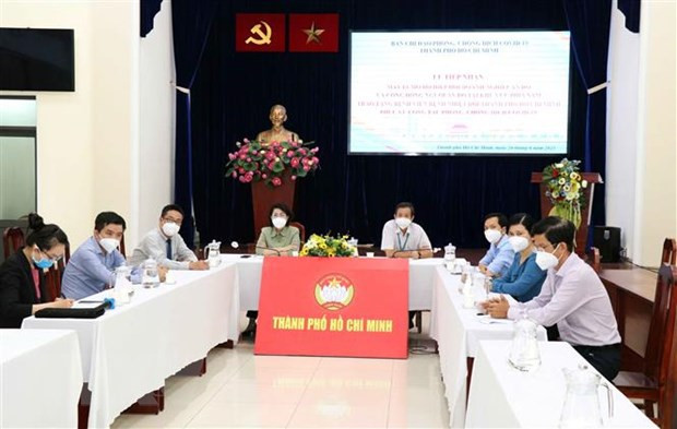 旅居胡志明市印度人社群捐赠防疫医疗设备 ảnh 1 旅居胡志明市印度人社群捐赠防疫医疗设备 ảnh 1