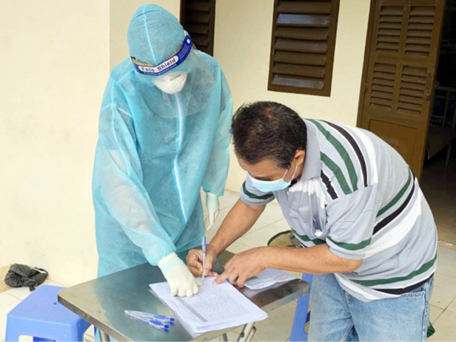 新冠肺炎康复者助力打赢疫情防控阻击战 ảnh 1