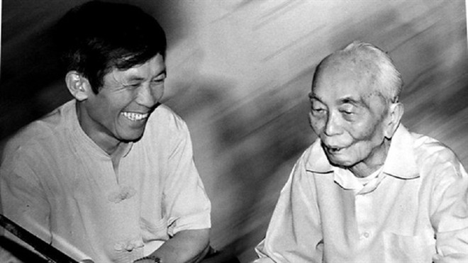 摄影师陈红镜头中的武元甲大将 ảnh 1 摄影师陈红镜头中的武元甲大将 ảnh 1