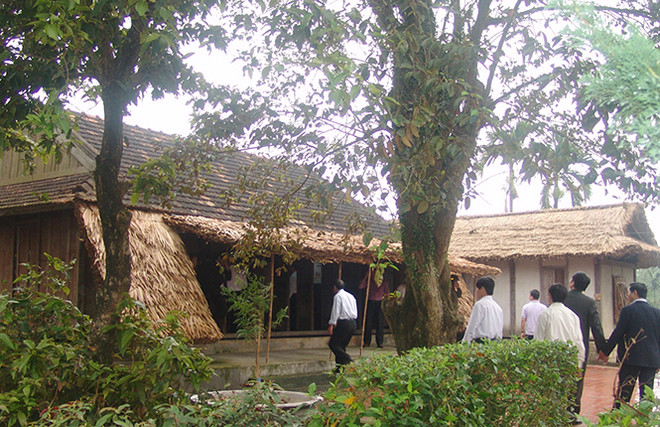 到广平省丽水县缅怀武元甲大将的丰功伟绩 ảnh 1