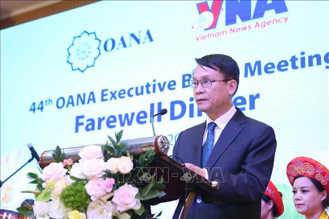 政府总理阮春福会见出席OANA 44的各家通讯社代表团团长 ảnh 3 政府总理阮春福会见出席OANA 44的各家通讯社代表团团长 ảnh 3
