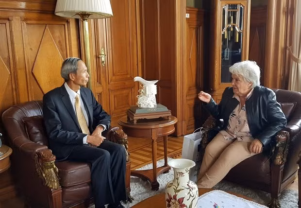 进一步加强越南与乌拉圭友好合作关系 ảnh 1