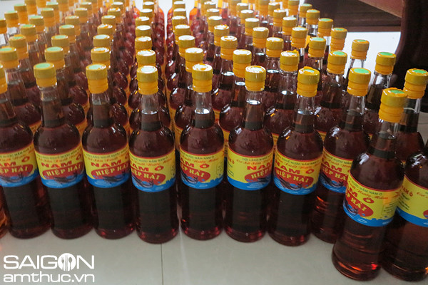 南乌鱼露——越南传统鱼露之精髓 ảnh 4 南乌鱼露——越南传统鱼露之精髓 ảnh 4