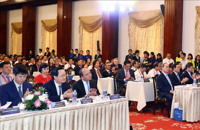 阮春福总理出席2019年越南旅游业人力资源论坛 ảnh 2 阮春福总理出席2019年越南旅游业人力资源论坛 ảnh 2