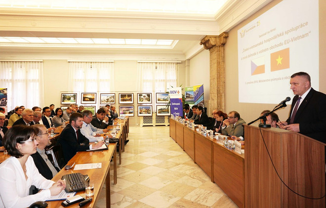 进一步推进越南与捷克经济合作发展 ảnh 1