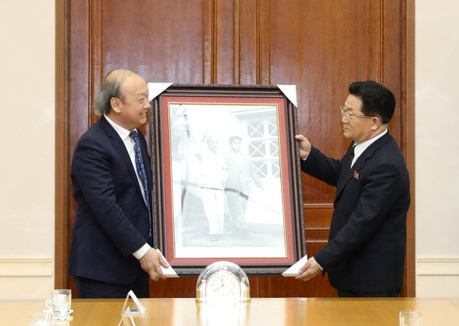 越共中央宣教部副部长武文方对朝鲜进行访问 ảnh 1 越共中央宣教部副部长武文方对朝鲜进行访问 ảnh 1