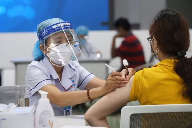 与中国广西接壤的广宁省边境县份加快疫苗接种进度 ảnh 1