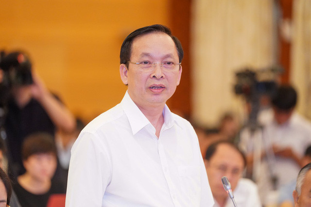 政府7月例行记者会:各家银行为陷入困境的企业降息 ảnh 1 政府7月例行记者会:各家银行为陷入困境的企业降息 ảnh 1
