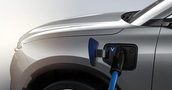 Vingroup集团成立蓄电池制造和人工智能研究两家子公司 ảnh 2