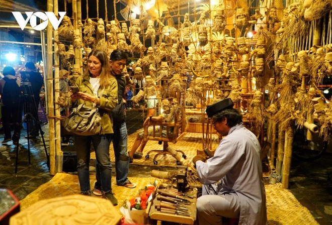 “越南茶艺精华”节举行 面向打造会安旅游新产品 ảnh 1