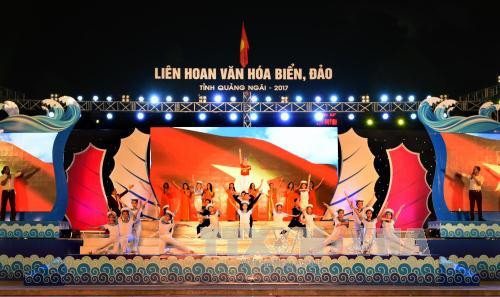 2017年广义省海洋岛屿文化周落下帷幕 ảnh 1 2017年广义省海洋岛屿文化周落下帷幕 ảnh 1