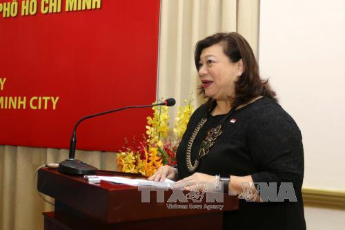 胡志明市加大招商引资力度 ảnh 3 胡志明市加大招商引资力度 ảnh 3