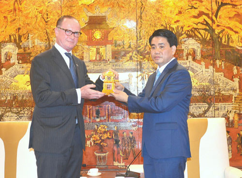 河内市愿意为奥地利企业开展投资合作活动提供便利条件 ảnh 1