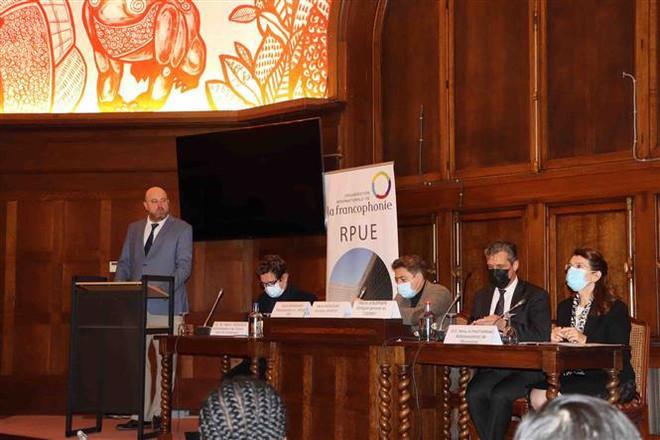 越南学习借鉴法语国家的后疫情时代数字化治理经验 ảnh 1 越南学习借鉴法语国家的后疫情时代数字化治理经验 ảnh 1