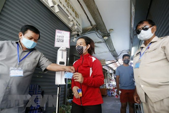 柬埔寨卫生部决定解除来自非洲10个国家的旅客入境禁令 ảnh 1 柬埔寨卫生部决定解除来自非洲10个国家的旅客入境禁令 ảnh 1