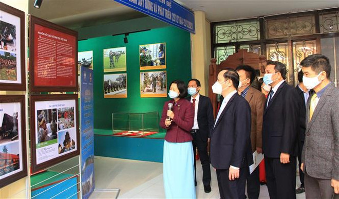 关于民族与宗教的流动展览在北江省举行 ảnh 1 关于民族与宗教的流动展览在北江省举行 ảnh 1