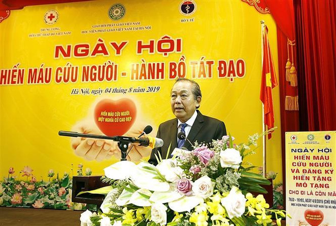 500名僧尼和佛教信徒参加献血活动 150名登记捐赠人体器官 ảnh 3