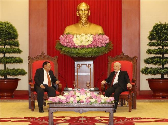 越共中央总书记、国家主席阮富仲会见老挝国家主席本扬·沃拉吉 ảnh 2 越共中央总书记、国家主席阮富仲会见老挝国家主席本扬·沃拉吉 ảnh 2