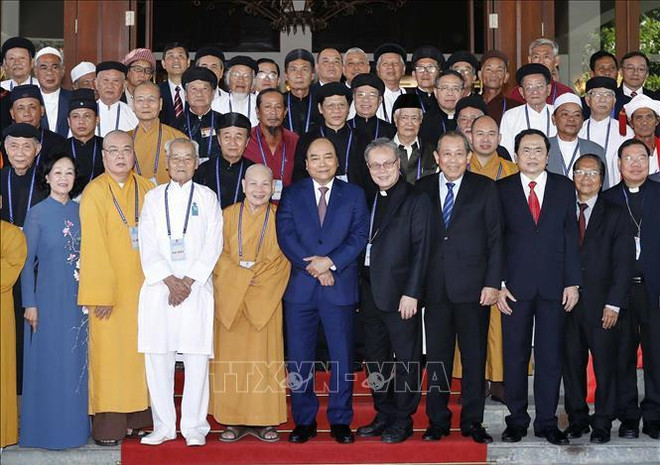 阮春福：宗教的利益与国家和民族的利益并存 ảnh 1