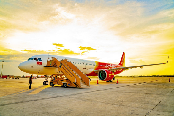 今年上半年越捷航空的航线运输收入增长22% ảnh 2 今年上半年越捷航空的航线运输收入增长22% ảnh 2