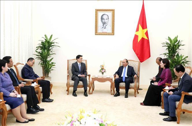 越南政府总理阮春福会见泰国央行行长 ảnh 2 越南政府总理阮春福会见泰国央行行长 ảnh 2