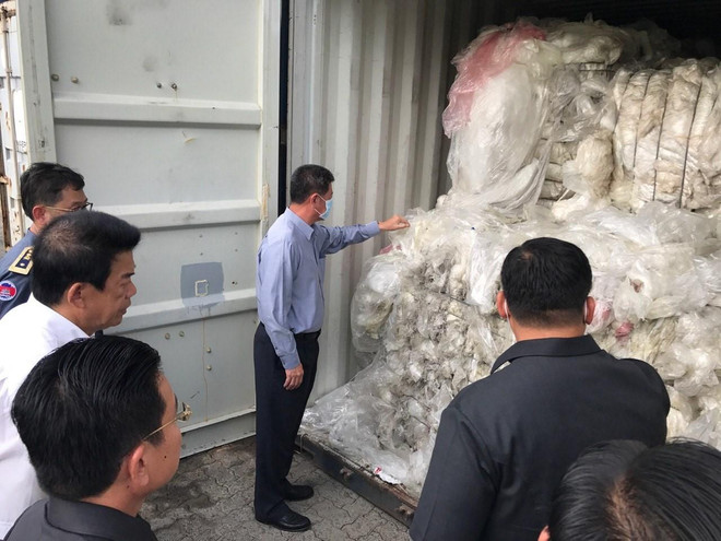 柬埔寨采取严厉措施 阻止非法进口塑料垃圾行为 ảnh 1