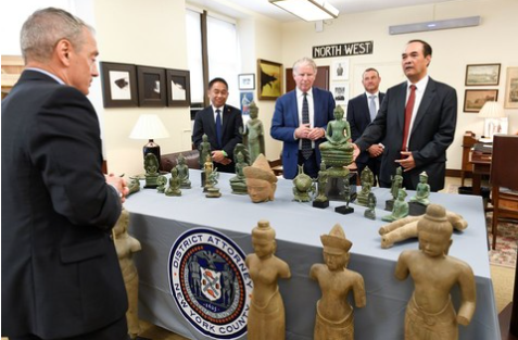 美国向柬埔寨归还30件被盗文物 ảnh 1