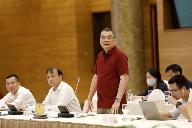 越南政府例行记者会:公安部发言人解解答记者关于新版护照的提问 ảnh 1 越南政府例行记者会:公安部发言人解解答记者关于新版护照的提问 ảnh 1