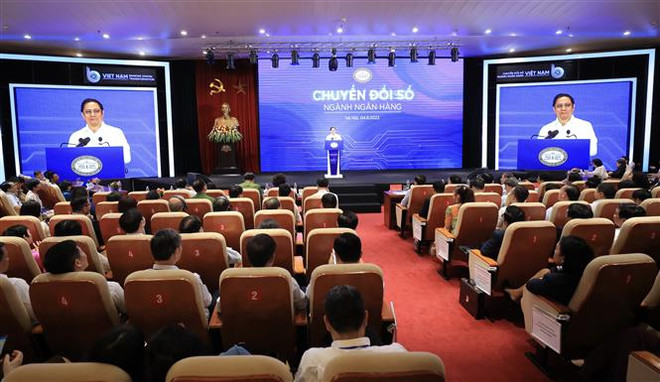范明政总理:只有每个公民和企业都积极参与 银行业的数字化转型才能真正成功 ảnh 2 范明政总理:只有每个公民和企业都积极参与 银行业的数字化转型才能真正成功 ảnh 2