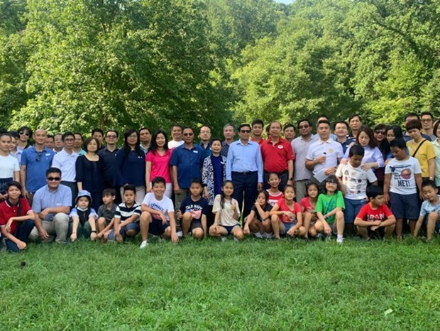 越老建交60周年:越老两国驻美国大使馆举行友好交流会 ảnh 1 越老建交60周年:越老两国驻美国大使馆举行友好交流会 ảnh 1