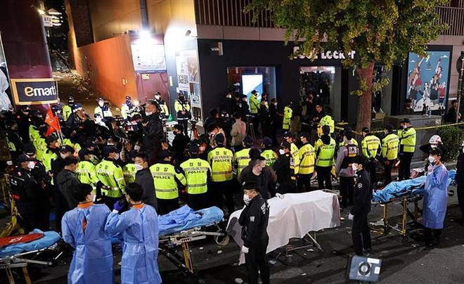 首尔踩踏事故:越南驻韩国大使馆确认一名越南公民死亡 ảnh 1 首尔踩踏事故:越南驻韩国大使馆确认一名越南公民死亡 ảnh 1