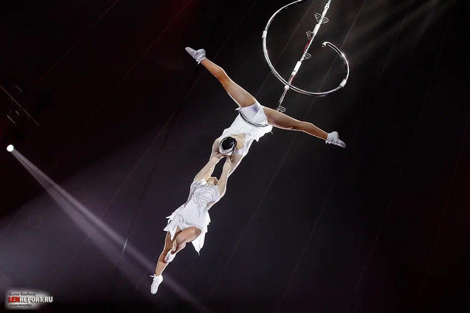 彰显越南杂技在国际舞台上的地位和形象 ảnh 2