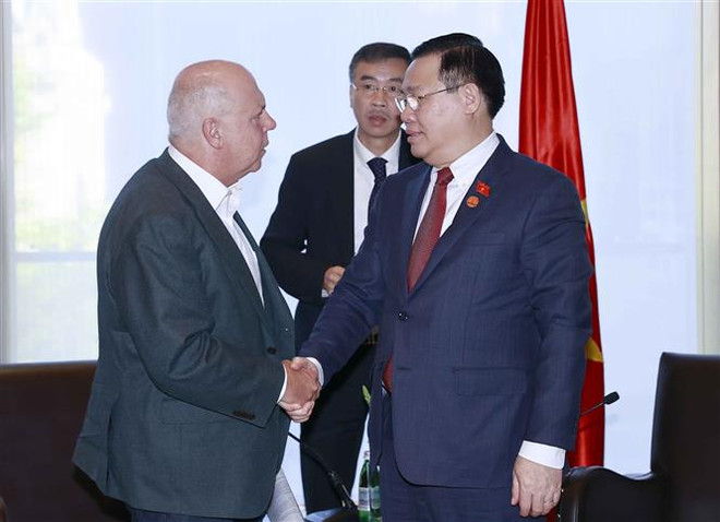  国会主席王廷惠会见维多利亚州国库部部长蒂姆·帕拉斯 ảnh 1