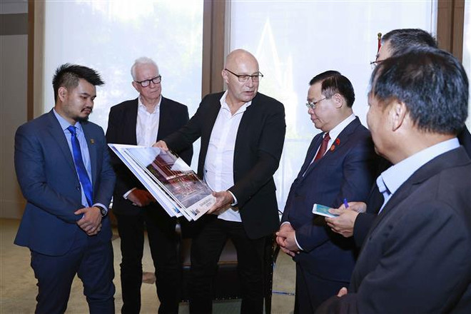  国会主席王廷惠会见维多利亚州国库部部长蒂姆·帕拉斯 ảnh 2