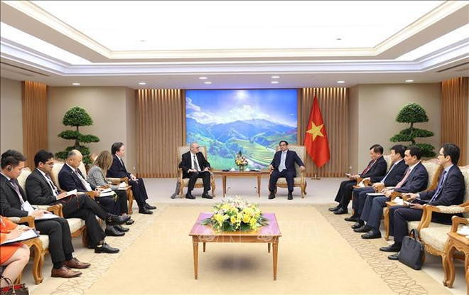 越南政府总理范明政会见美国—东盟商业委员会和美国企业代表 ảnh 1 越南政府总理范明政会见美国—东盟商业委员会和美国企业代表 ảnh 1