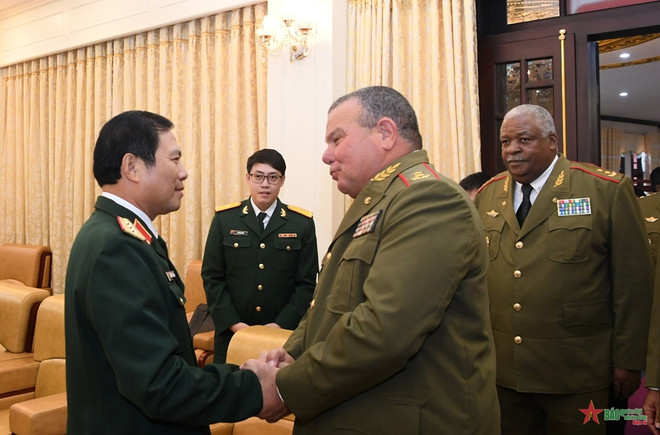 古巴武装力量政治主任对越南进行正式访问 ảnh 2 古巴武装力量政治主任对越南进行正式访问 ảnh 2