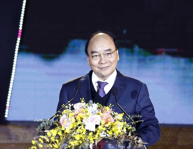 国家主席阮春福出席越南著名诗人胡春香女士诞辰250周年纪念仪式 ảnh 1 国家主席阮春福出席越南著名诗人胡春香女士诞辰250周年纪念仪式 ảnh 1