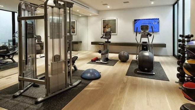 新冠肺炎疫情：跟河内麋泠县Lucky Star健身房有关的人员立即联系医疗机构 ảnh 1