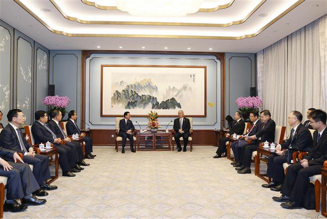越南国家主席武文赏会见中共中央书记处书记蔡奇 ảnh 2 越南国家主席武文赏会见中共中央书记处书记蔡奇 ảnh 2