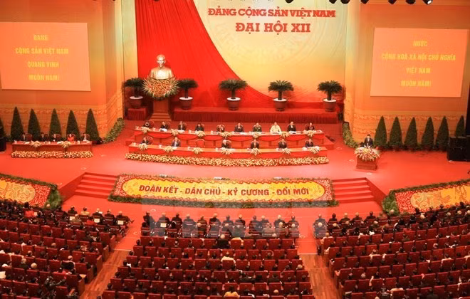 越共十二大：旅俄越侨关注越共十二大 ảnh 1