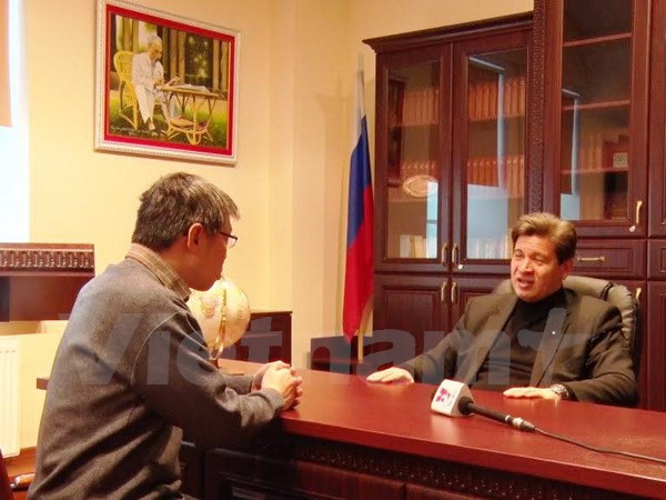 越共十二大：旅俄越侨关注越共十二大 ảnh 3