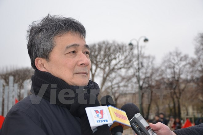 越共十二大:旅法越南人对本次大会圆满成功充满信心 ảnh 1 越共十二大:旅法越南人对本次大会圆满成功充满信心 ảnh 1