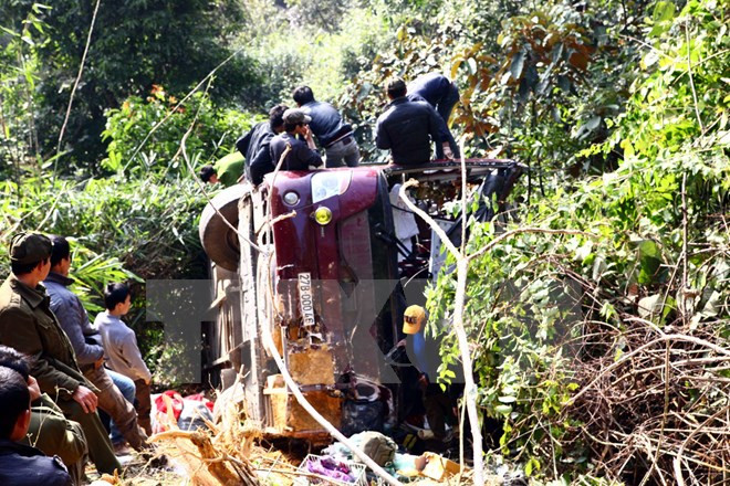 阮春福副总理要求各省市采取措施确保雪天道路交通安全 ảnh 1 阮春福副总理要求各省市采取措施确保雪天道路交通安全 ảnh 1