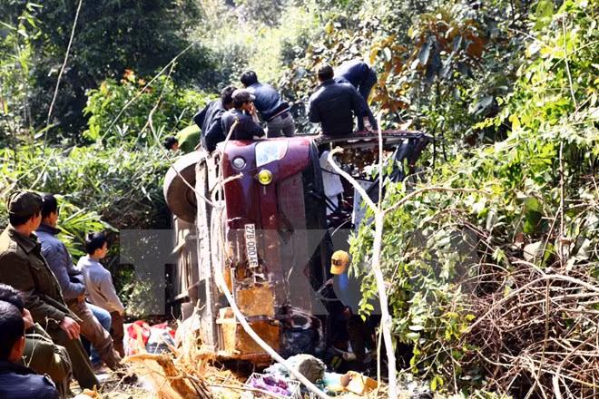 阮春福副总理要求各省市采取措施确保雪天道路交通安全 ảnh 1