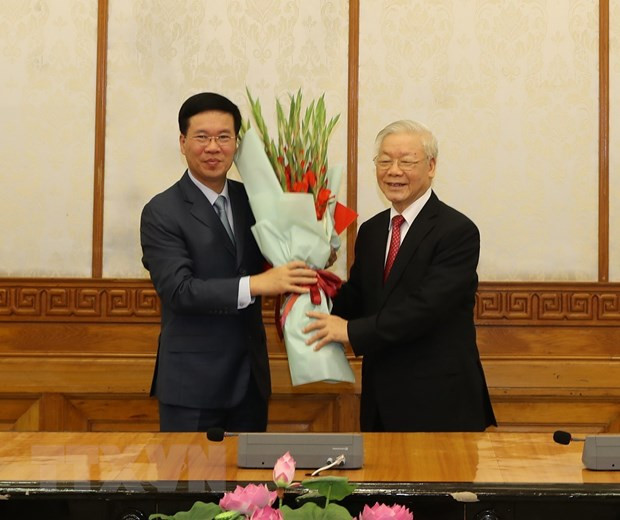 越共中央政治局委员分工明确 武文赏同志担任中央书记处常务书记 ảnh 1 越共中央政治局委员分工明确 武文赏同志担任中央书记处常务书记 ảnh 1
